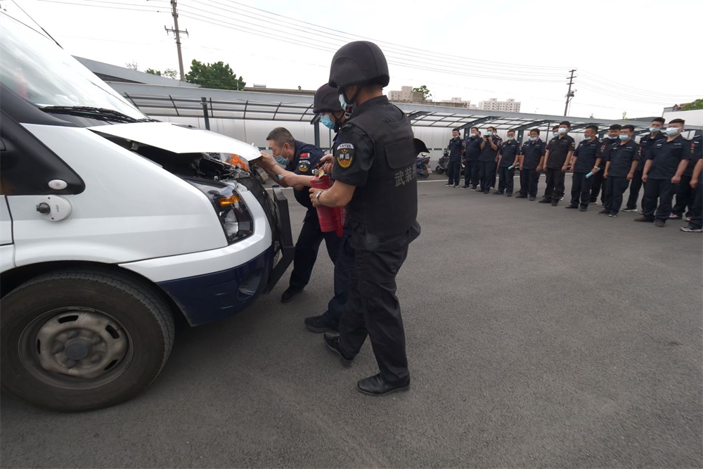 半岛网页版登录入口(中国)一站式体育服务-官网组织开展消防知识培训(图3)