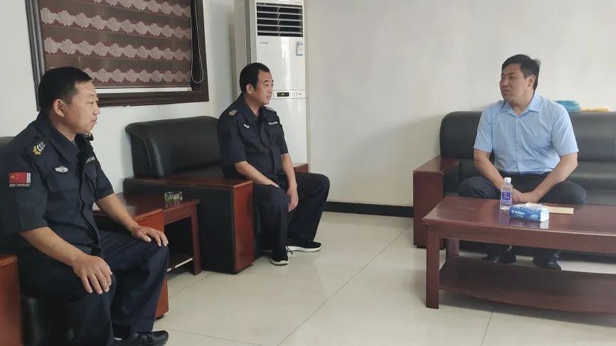 半岛网页版登录入口(中国)一站式体育服务-官网开展“八一”双拥走访慰问活动(图2)